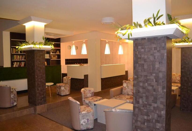 Tryavna Lake Hotel & Spa