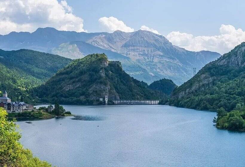 Apartamentos Confort Home Formigal 3000