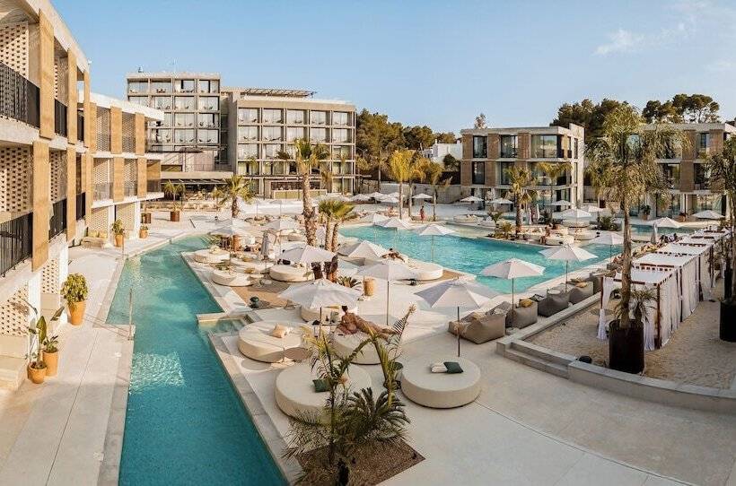 ホテル Bonito Ibiza by O Beach