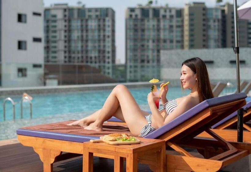 فندق The Empress Premier Chiang Mai   Sha Extra Plus