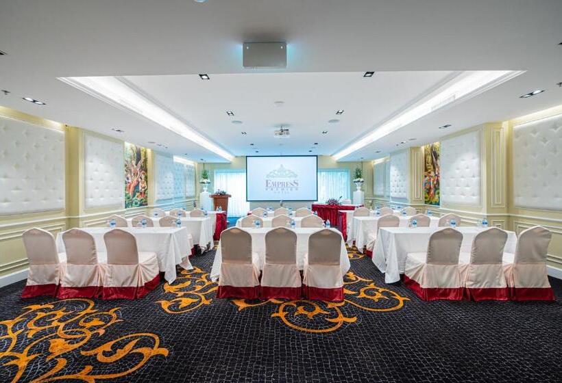 فندق The Empress Premier Chiang Mai   Sha Extra Plus