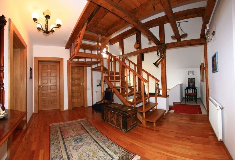 Pensiunea Casa Cranta