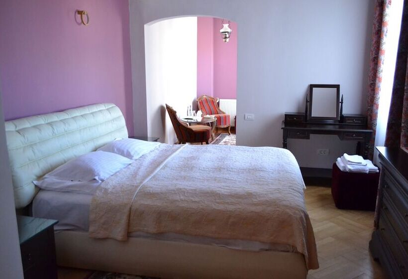 Pensiunea Casa Cranta