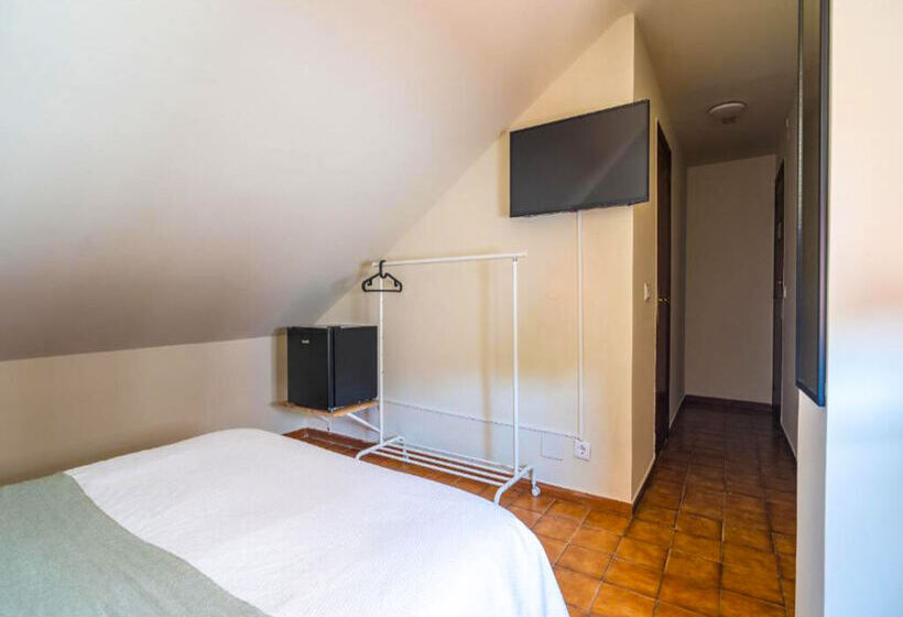 酒店 Alojamientos Valdecilla 3000