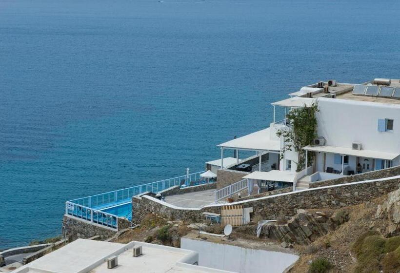 فندق Vana Holidays