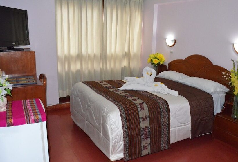 فندق صغير La Joya Imperial