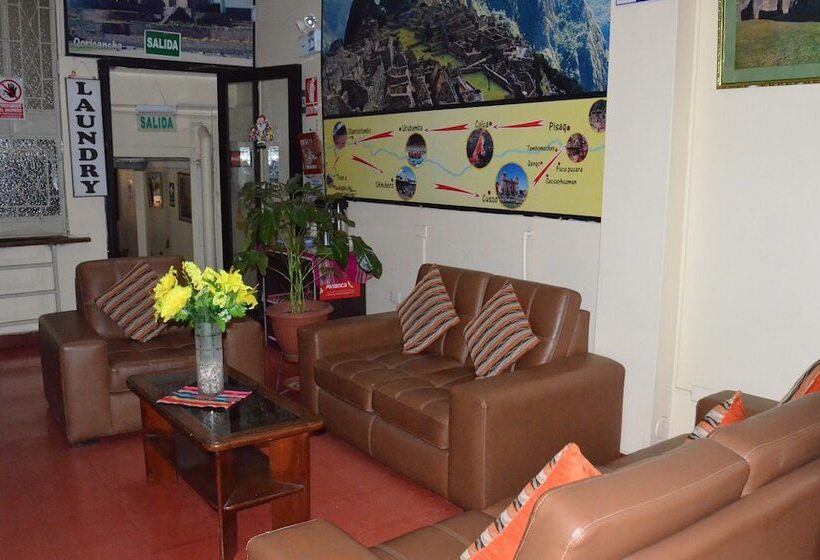 فندق صغير La Joya Imperial