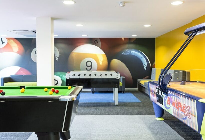 ユースホステル Peel Park Quarter Campus Accommodation