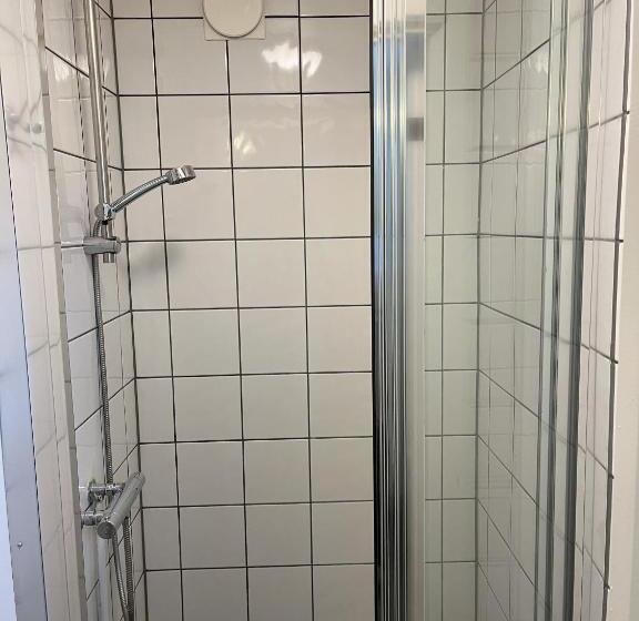 호스텔 Birkelunden Bed & Breakfast