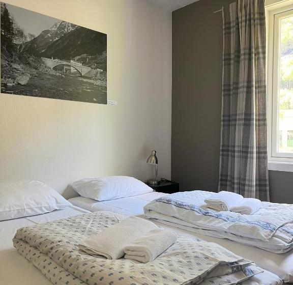 호스텔 Birkelunden Bed & Breakfast