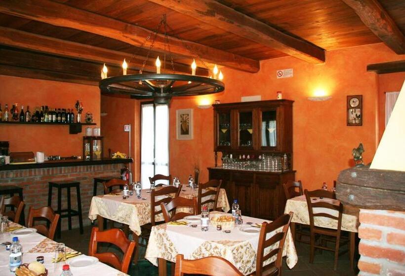住宿加早餐  Agriturismo Cascina La Palazzina