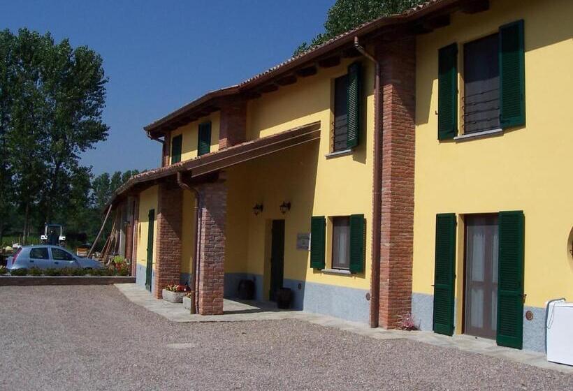 مبيت وإفطار Agriturismo Cascina La Palazzina