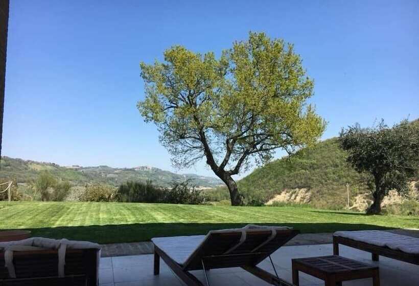 مبيت وإفطار Amico Country House