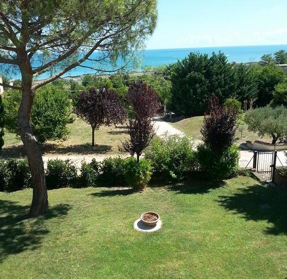 تختخواب و صبحانه Antico Casale Fossacieca