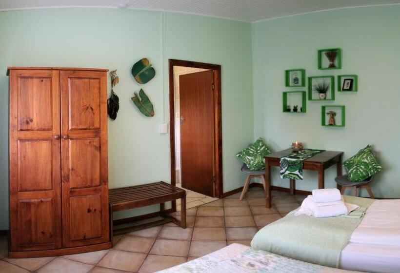 צימר Avenues Guesthouse