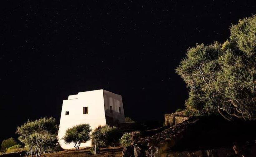 تختخواب و صبحانه Dammusi Al Qubba Wellness & Resort