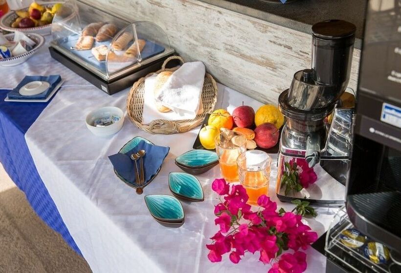 تختخواب و صبحانه Dammusi Al Qubba Wellness & Resort