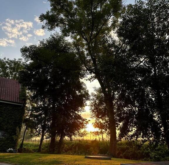 住宿加早餐  De Verborgen Parel