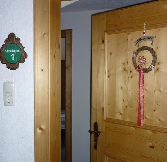 住宿加早餐  Ferienwohnung Seppen