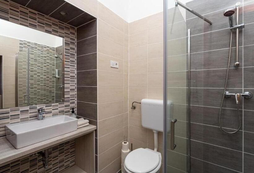 住宿加早餐 Illés