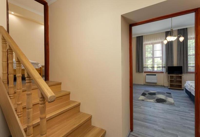 住宿加早餐 Illés