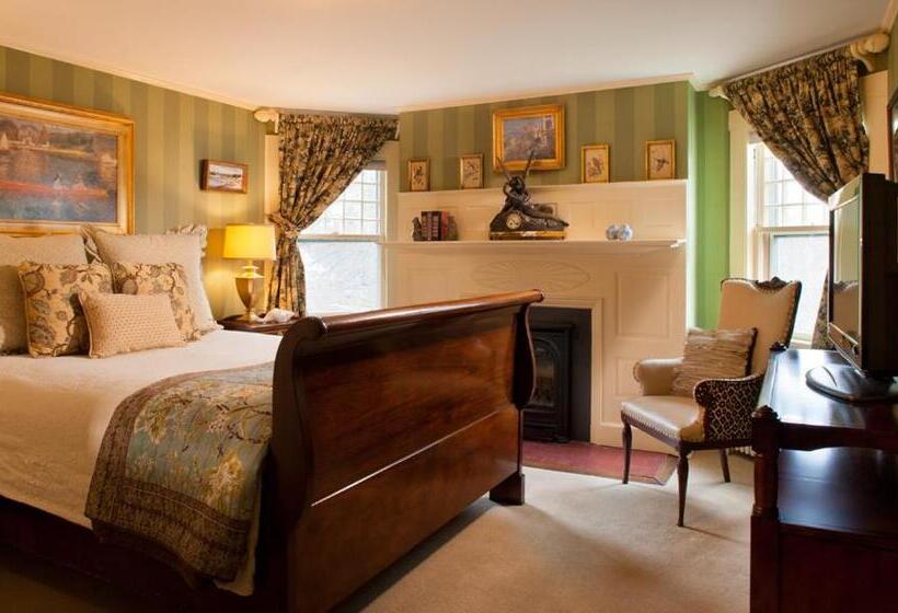 Bed and Breakfast Ivy Lodge