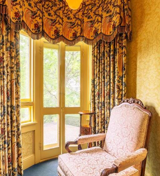 Bed and Breakfast Ivy Lodge