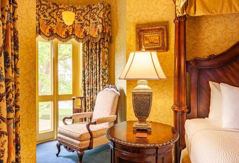 Bed and Breakfast Ivy Lodge