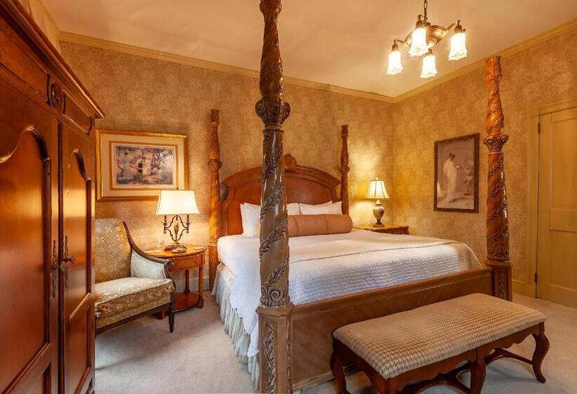 Bed and Breakfast Ivy Lodge