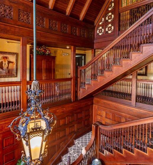 Bed and Breakfast Ivy Lodge