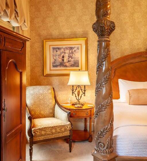 Bed and Breakfast Ivy Lodge