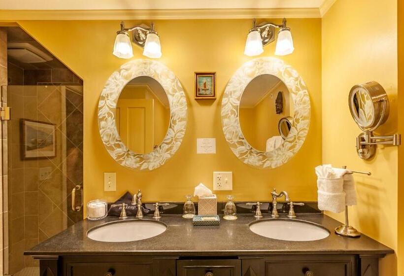 Bed and Breakfast Ivy Lodge