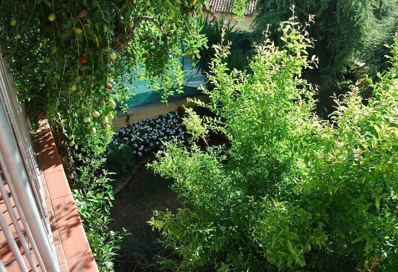 مبيت وإفطار La Maison Jujube