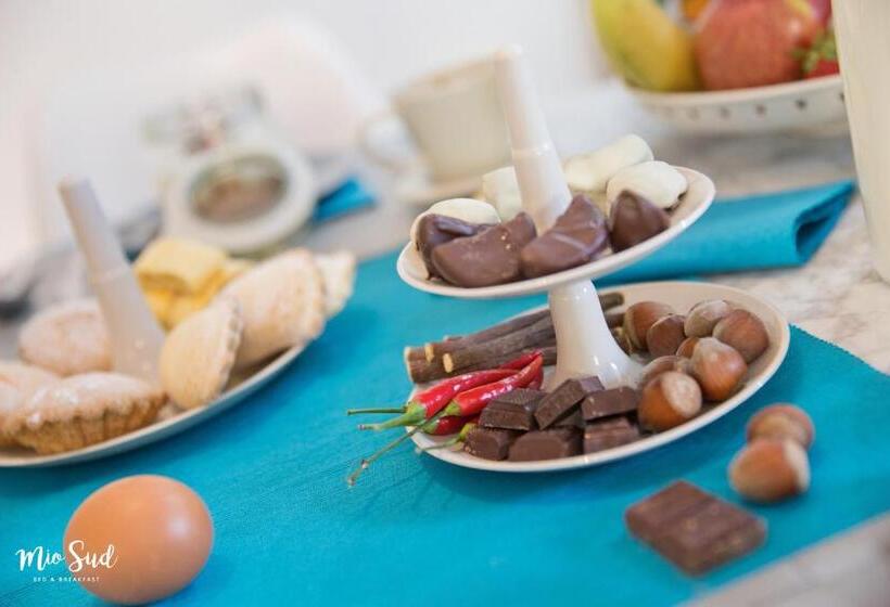 تختخواب و صبحانه Mio Sud