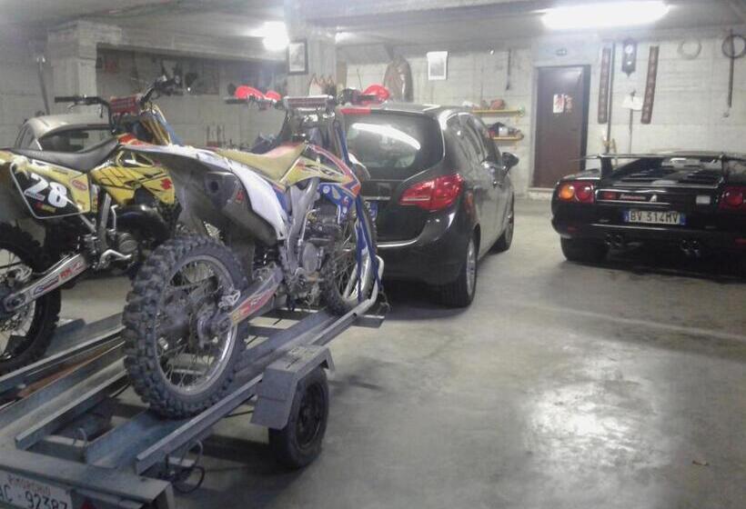 住宿加早餐  One M