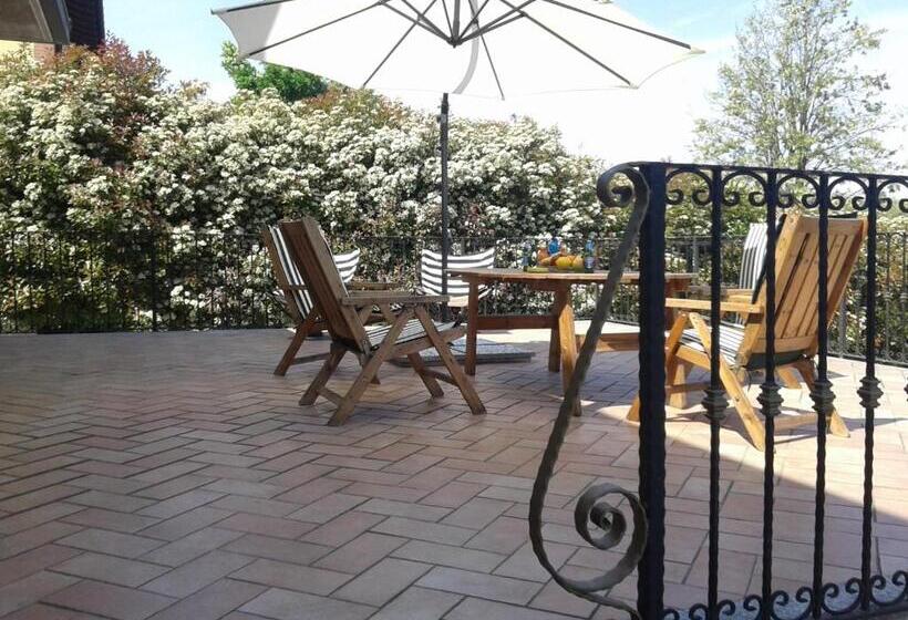 住宿加早餐  One M