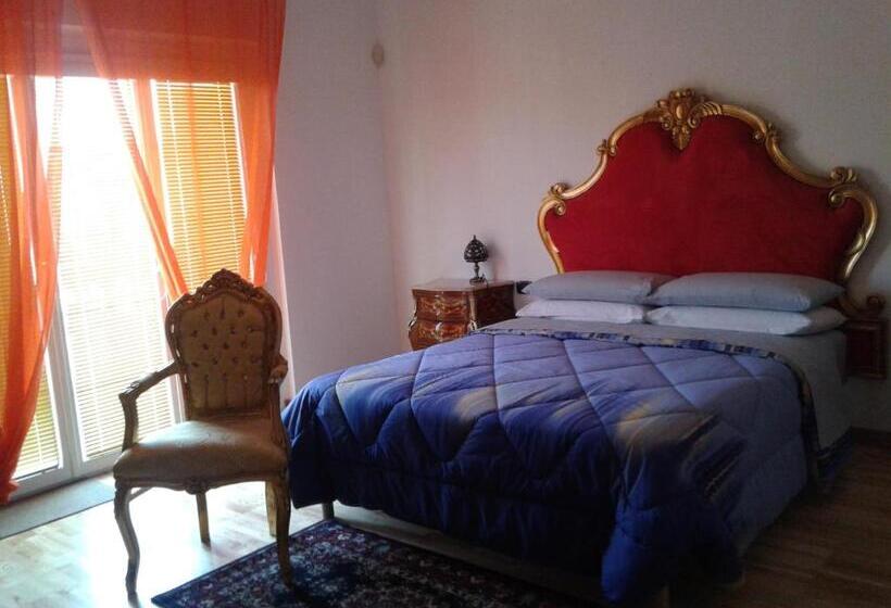 住宿加早餐  One M