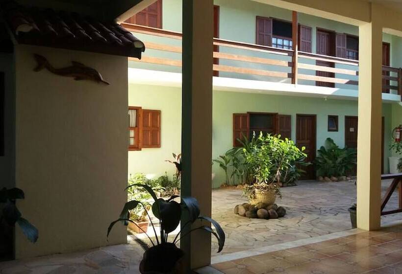 مبيت وإفطار Pousada Tropical