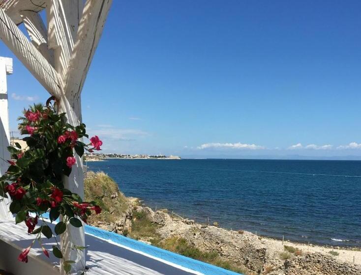 ベッドアンドブレックファースト Villa Ethnic Chic