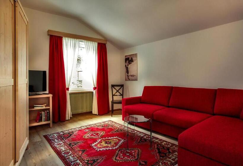 צימר Am Schloss Guest House