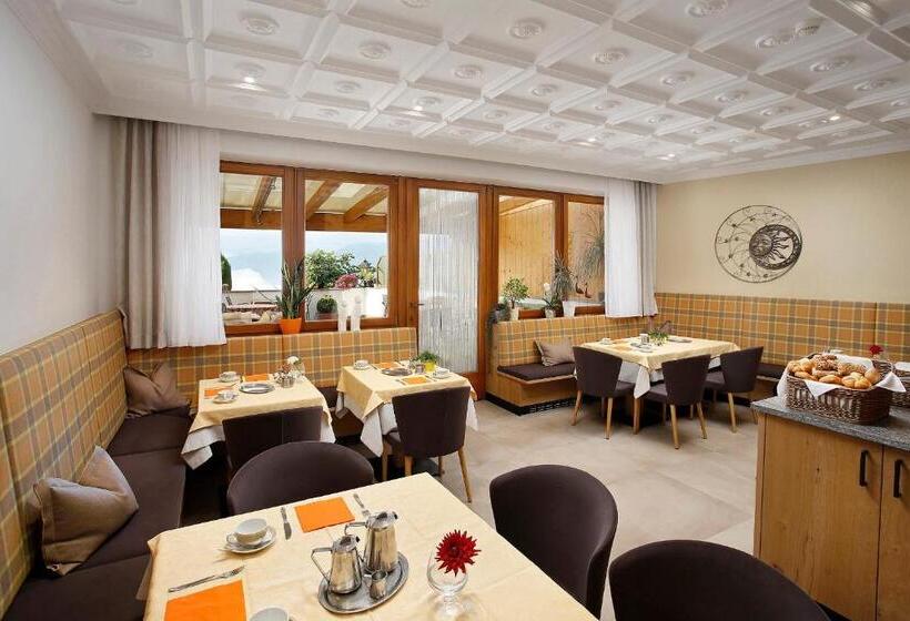 Garni Hotel Tritscherhof