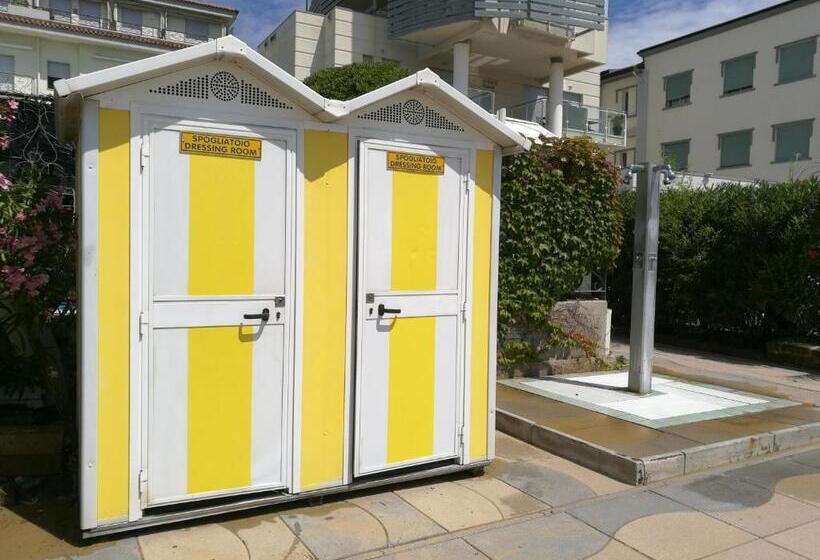 Hesperia Hotel & Residence