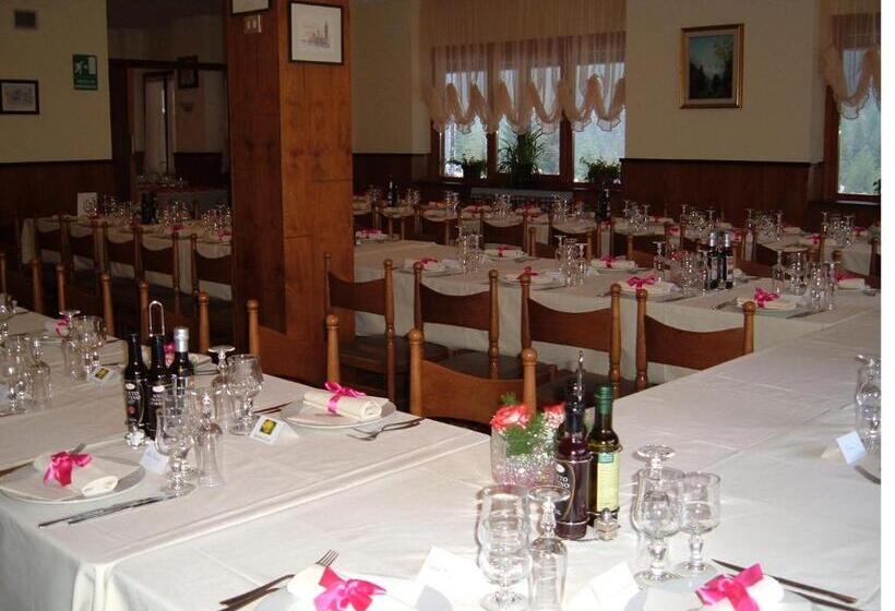 Отель Albergo Pineta