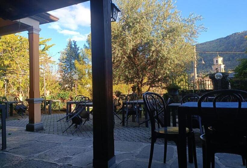 호텔 Albergo Ristorante Coppa