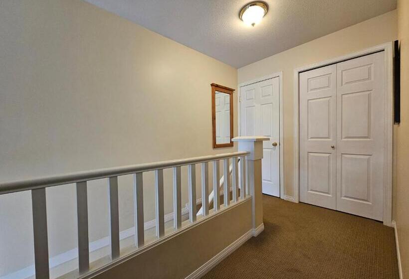 בית מלון כפרי Borgata Lodge Resort