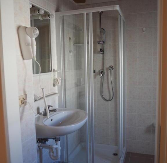 호텔 Boston 3 Stelle Superior Frontemare