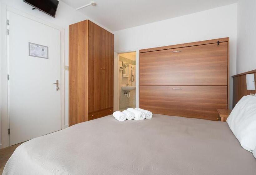 호텔 Boston 3 Stelle Superior Frontemare