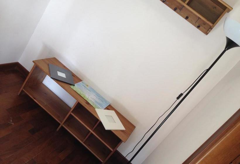 בית מלון כפרי Cascina Govean