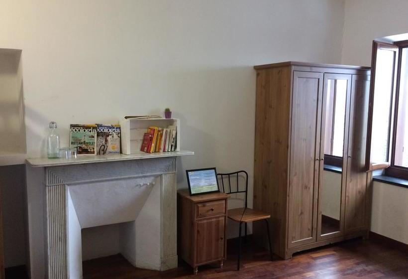 בית מלון כפרי Cascina Govean