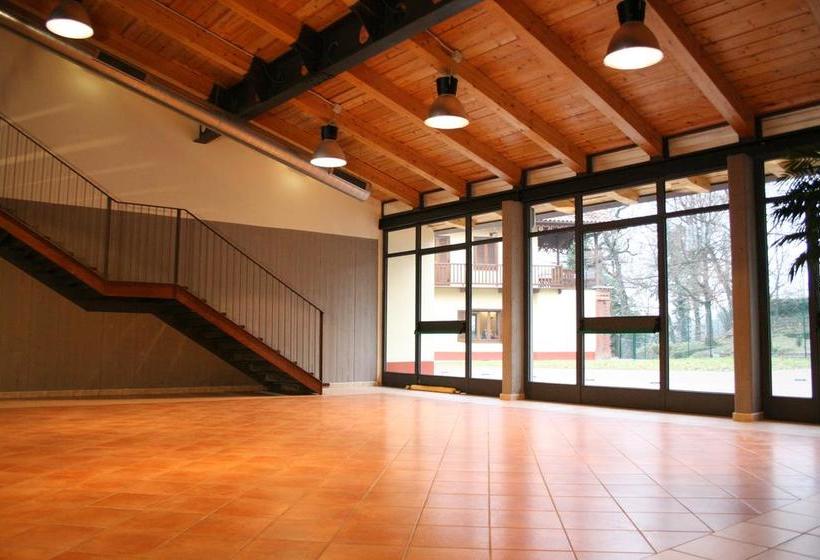 בית מלון כפרי Cascina Govean